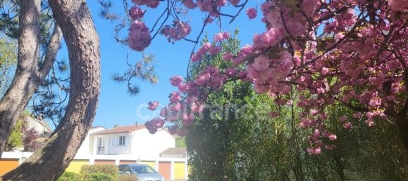 3 bedrooms House in Auvers-sur-Oise, France No. 318159 9