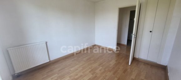 3 bedrooms House in Auvers-sur-Oise, France No. 318159 5