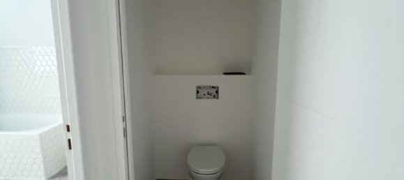 4 Schlafzimmer Haus in Le Tour-du-Parc, France, Nr. 201522 18