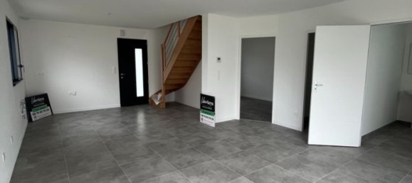 4 Schlafzimmer Haus in Le Tour-du-Parc, France, Nr. 201522 10