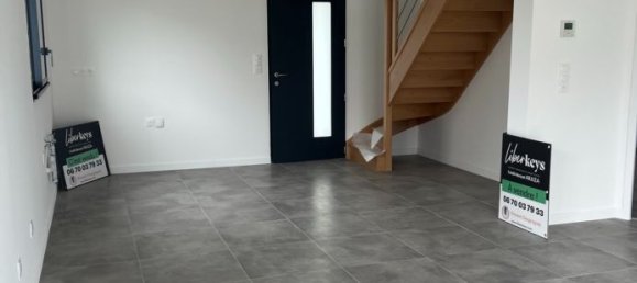 4 Schlafzimmer Haus in Le Tour-du-Parc, France, Nr. 201522 3