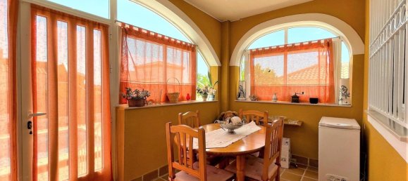 Villa T3 em La Marina, Spain N.º 9149 8