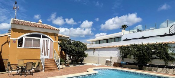 Villa T3 em La Marina, Spain N.º 9149 2