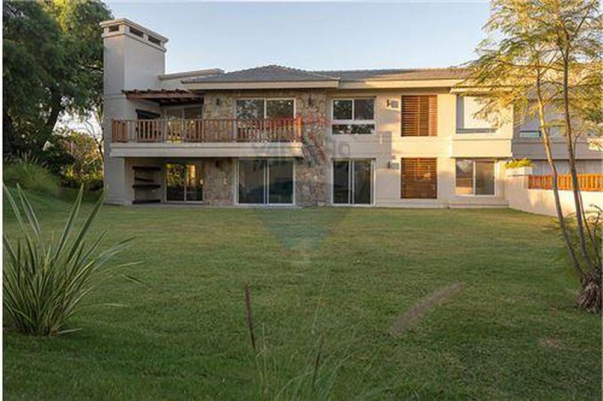 2 bedrooms Apartment in Montevideo, Uruguay No. 12614