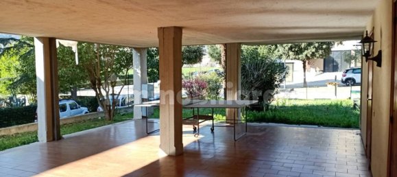 3 bedrooms Apartment in Terni, Italy No. 351696 12