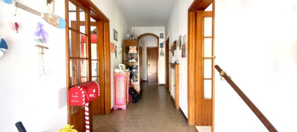 Villa de 4 dormitorios en Noceto, Italy No. 352589 11