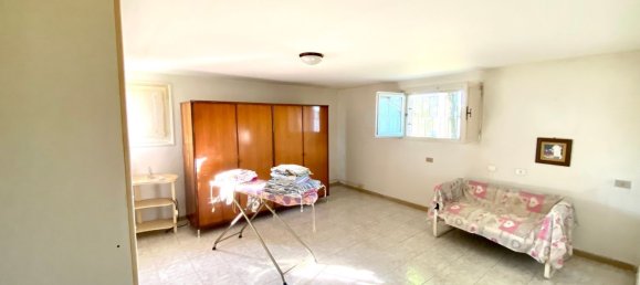 Villa de 4 dormitorios en Noceto, Italy No. 352589 45