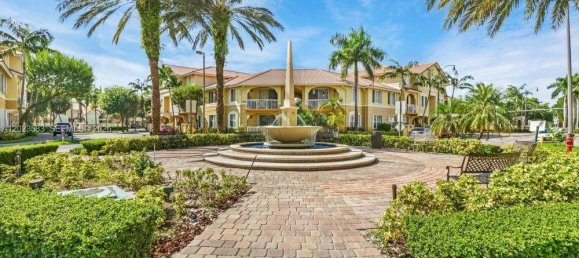 2 chambres duplex à louer à Miami, Miami-Dade, Florida, USA № 615026 2