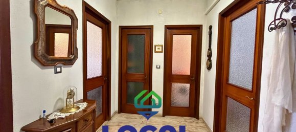 3 rooms Apartment in Cuneo, Italy No. 151924 5