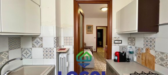3 rooms Apartment in Cuneo, Italy No. 151924 16