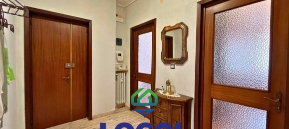 3 rooms Apartment in Cuneo, Italy No. 151924 8