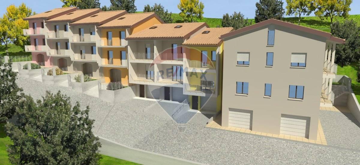 5 rooms Apartment in Castelleone di Suasa, Italy No. 2276