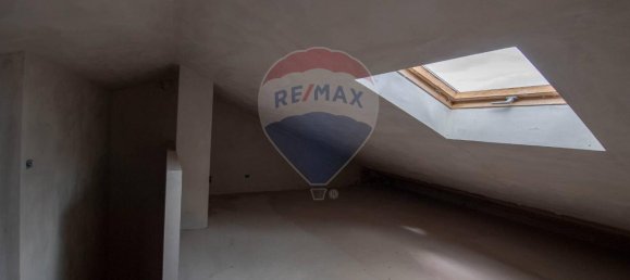 5 rooms Apartment in Castelleone di Suasa, Italy No. 2276 14