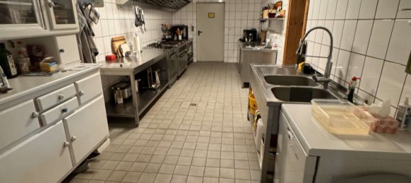 Дом с 4 спальнями в Передняя Померания-Рюген, Германия № 129419 4