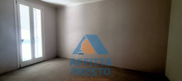 2 bedrooms Apartment in Empoli, Italy No. 162511 10