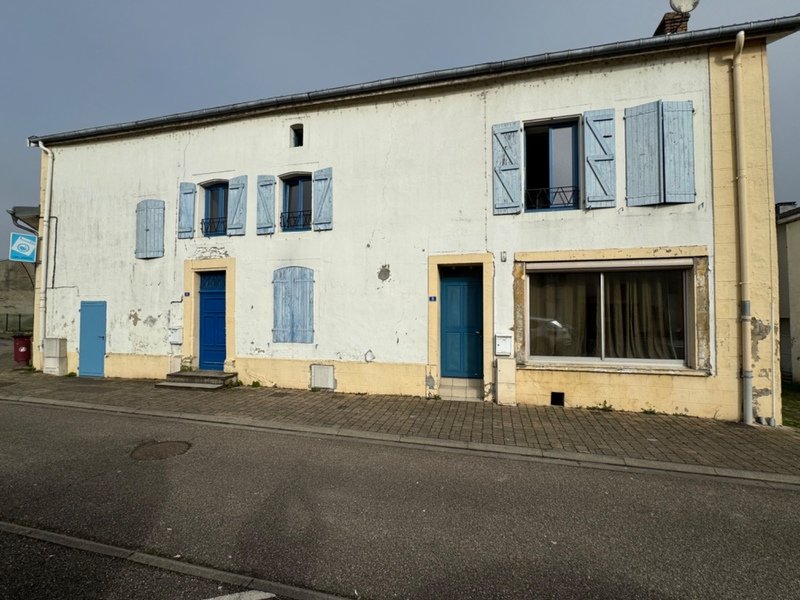 6 bedrooms Apartment in Stenay, France No. 85919