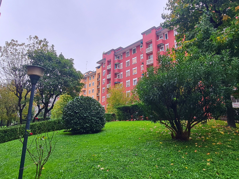 Apartamento de 2 habitaciónes en Buccinasco, Italy No. 10473