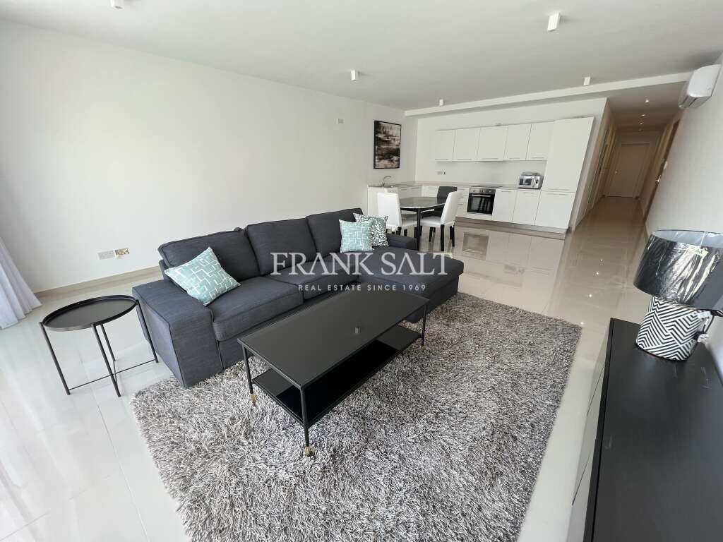 Apartamento de 3 dormitorios en Saint Julian's, Malta No. 9962