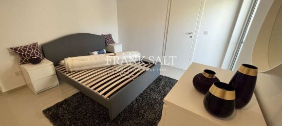 Apartamento de 3 dormitorios en Saint Julian's, Malta No. 9962 9