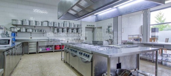 Studio in Guimaraes, Portugal No. 62628 22