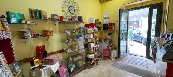 Propiedad comercial de 2 habitaciónes en Syracuse, Italy No. 246572 3