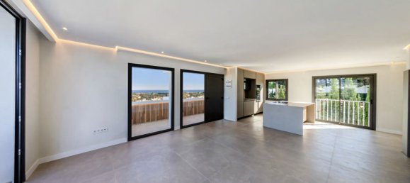 2 bedrooms Penthouse in Marbella, Spain No. 123099 28