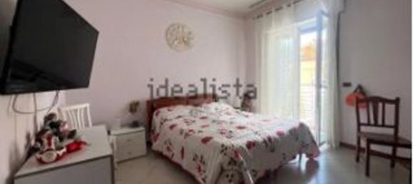 4 rooms Apartment in Qualiano, Italy No. 278055 7