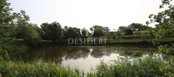 500m² Land in Grosseto, Italy No. 176336 24