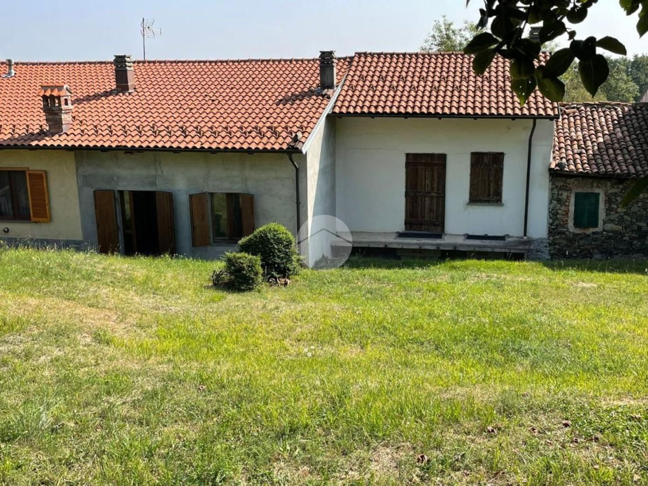 3 rooms House in Varisella, Italy No. 155935