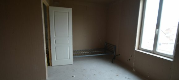 1 غرف نوم منزل في Charmes, France رقم 82734 6