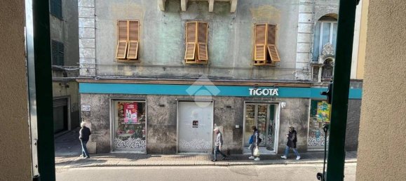 3 bedrooms Apartment in Genoa, Italy No. 173704 6