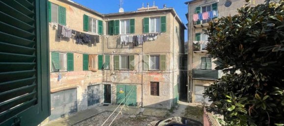 3 bedrooms Apartment in Genoa, Italy No. 173704 4