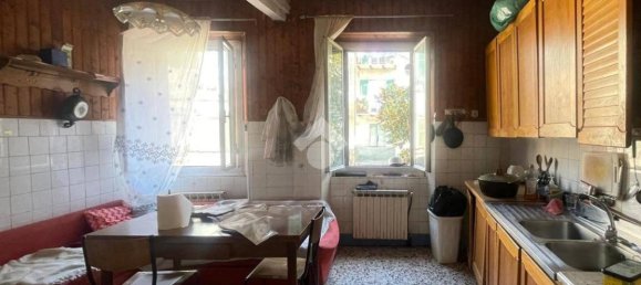 3 bedrooms Apartment in Genoa, Italy No. 173704 13