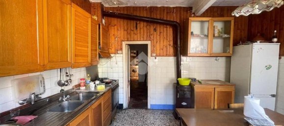 3 bedrooms Apartment in Genoa, Italy No. 173704 11