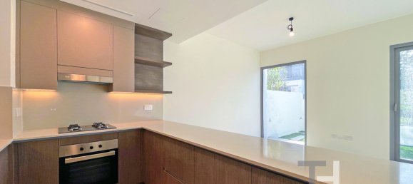 4 bedrooms Townhouse in Tilal Al Ghaf, UAE No. 28805 7