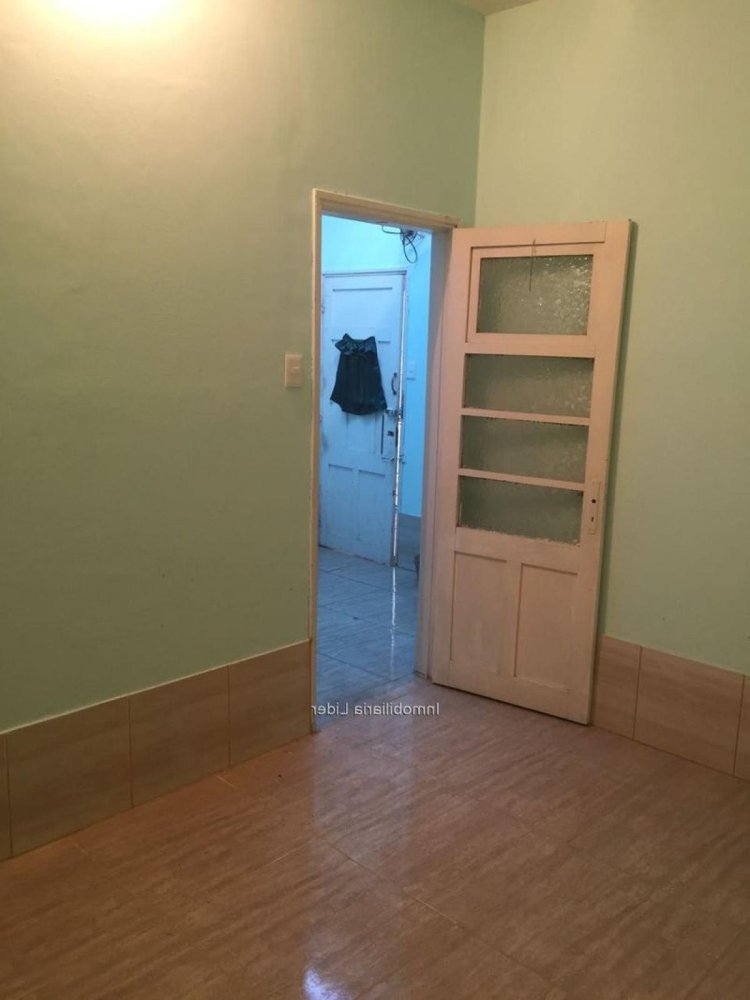 Studio in Montevideo, Uruguay No. 8694