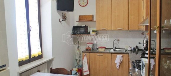 3 Schlafzimmer Wohnung in Serra San Quirico, Italy, Nr. 77396 9