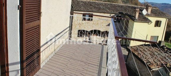 3 Schlafzimmer Wohnung in Serra San Quirico, Italy, Nr. 77396 29