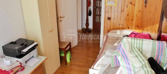 3 Schlafzimmer Wohnung in Serra San Quirico, Italy, Nr. 77396 16
