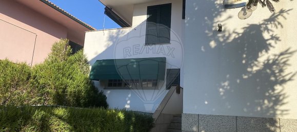 4 bedrooms House in Peso da Regua, Portugal No. 17864 9