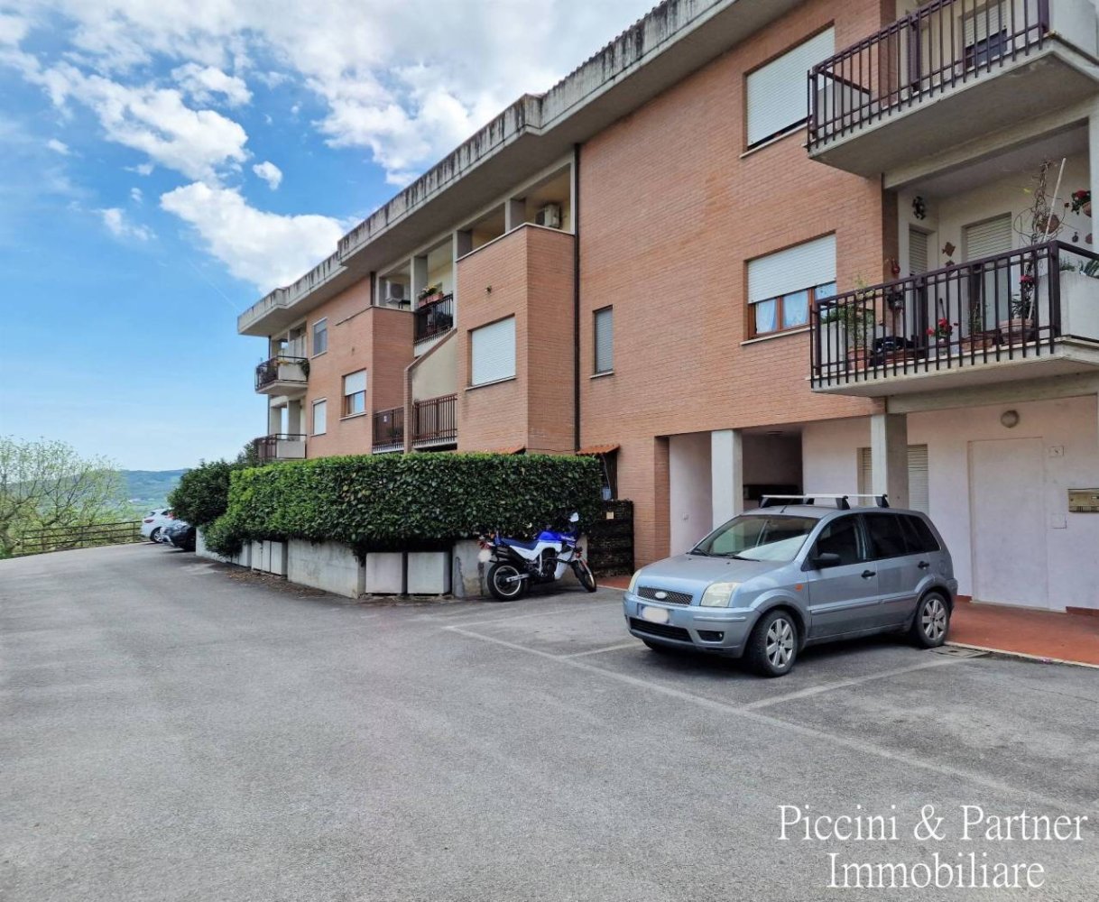 2 bedrooms Apartment in Perugia, Italy No. 124999