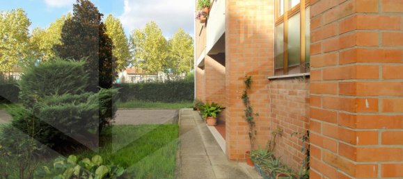 5 rooms Apartment in Calcinaia, Italy No. 27019 31