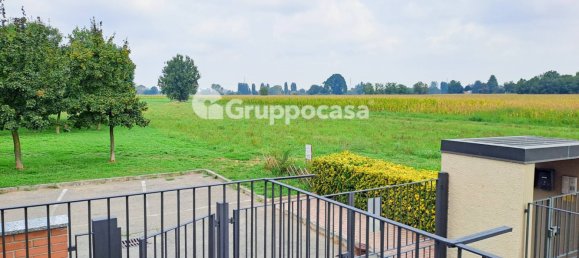 1 bedroom Villa in Corbetta, Italy No. 352007 11