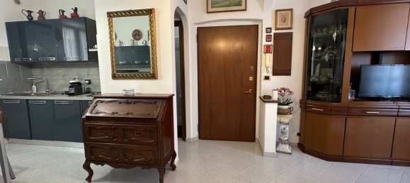 3-salle Appartement à Cogoleto, Italy No. 273105 20