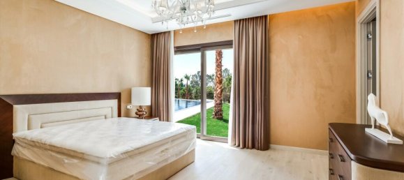 5 bedrooms Villa in Marbella, Spain No. 109426 11