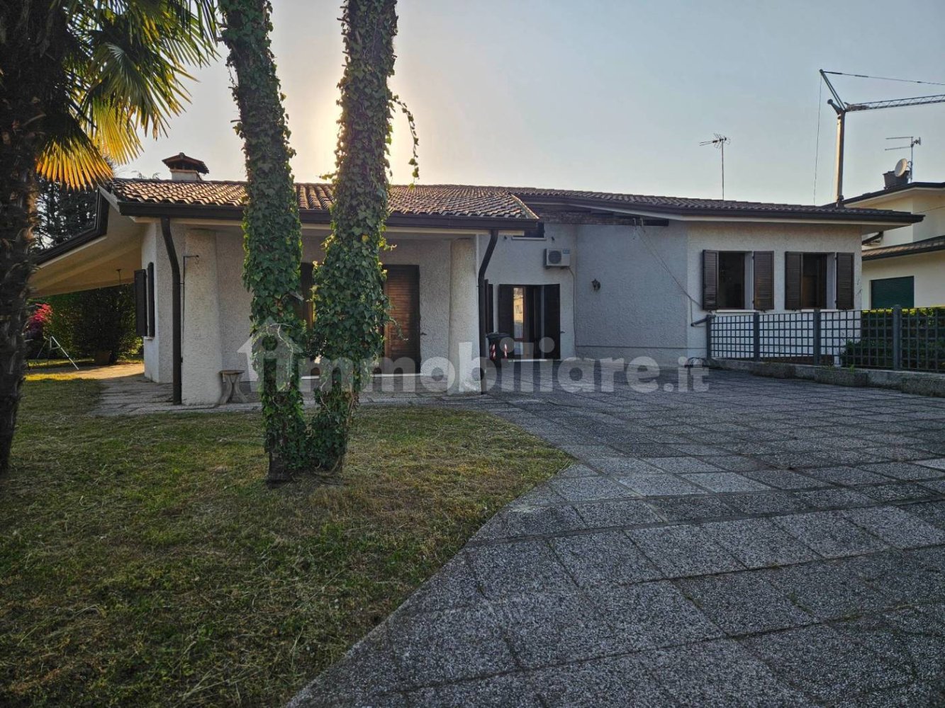 3 Schlafzimmer Villa in Tombolo, Italy, Nr. 358889