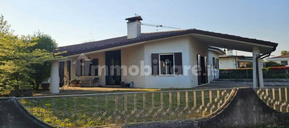 3 Schlafzimmer Villa in Tombolo, Italy, Nr. 358889 3
