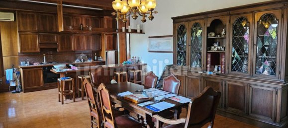 3 Schlafzimmer Villa in Tombolo, Italy, Nr. 358889 11