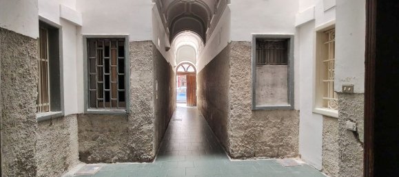 3 bedrooms Apartment in Bari, Italy No. 322752 3