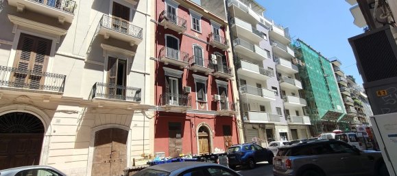 3 bedrooms Apartment in Bari, Italy No. 322752 6